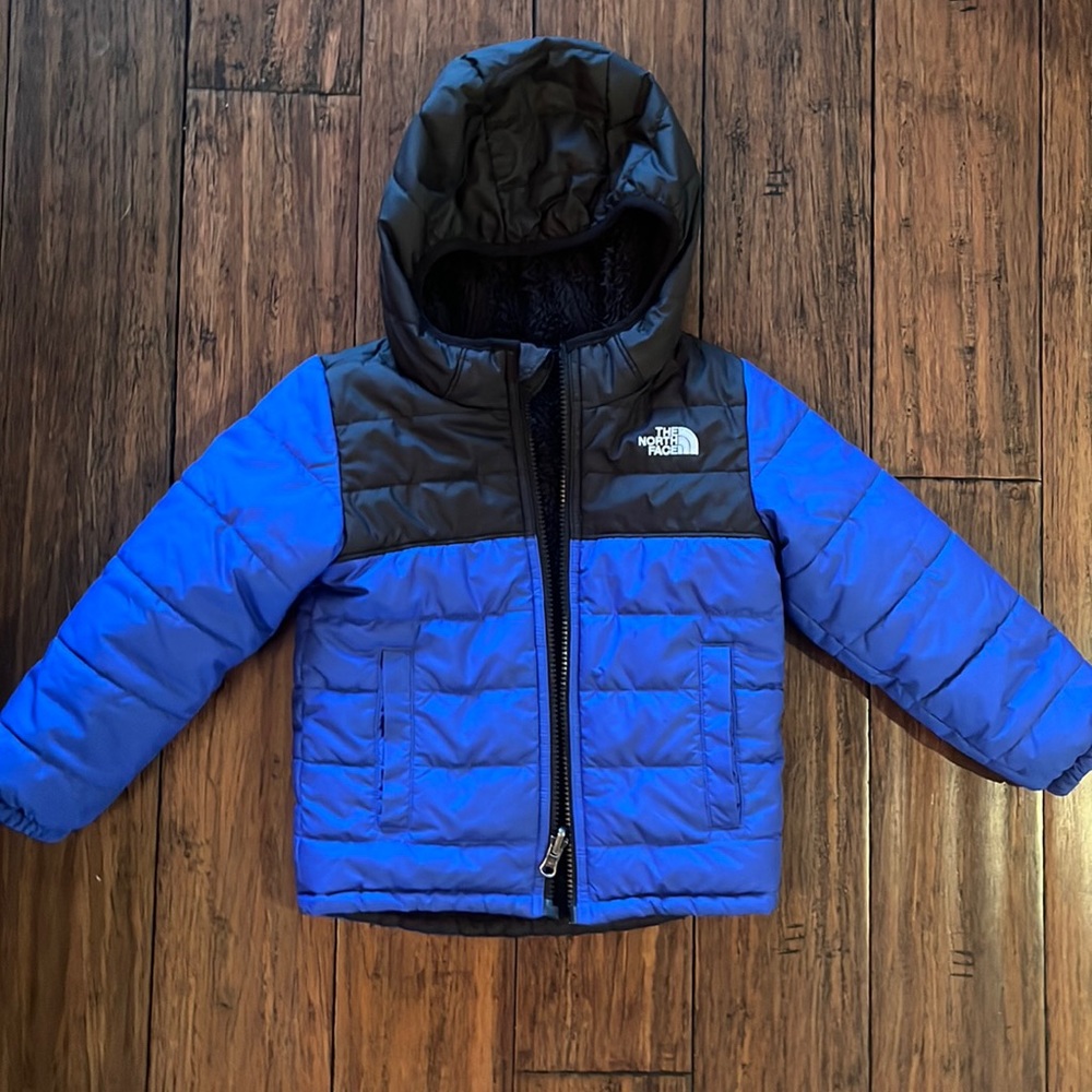 North Face Reversible Toddler Boy Coat size 4T